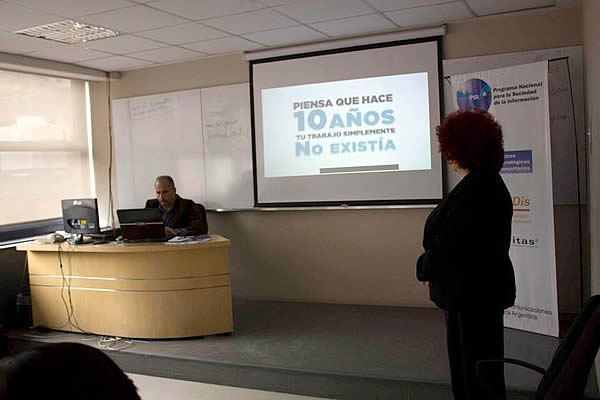 Victorica participó de la Jornada de Capacitación en uso de TIC para Municipios realizada en Buenos Aires